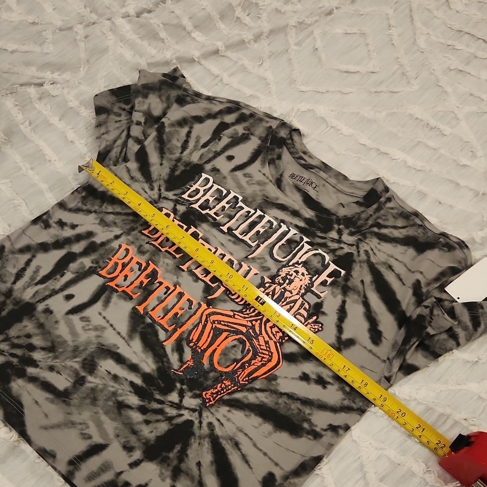 Black & gray tie dye Beetlejuice t-shirt size XL, new with tags! - Picture 6 of 7